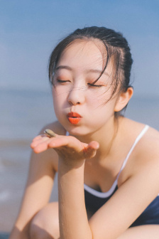 用注射器打水放屁眼里